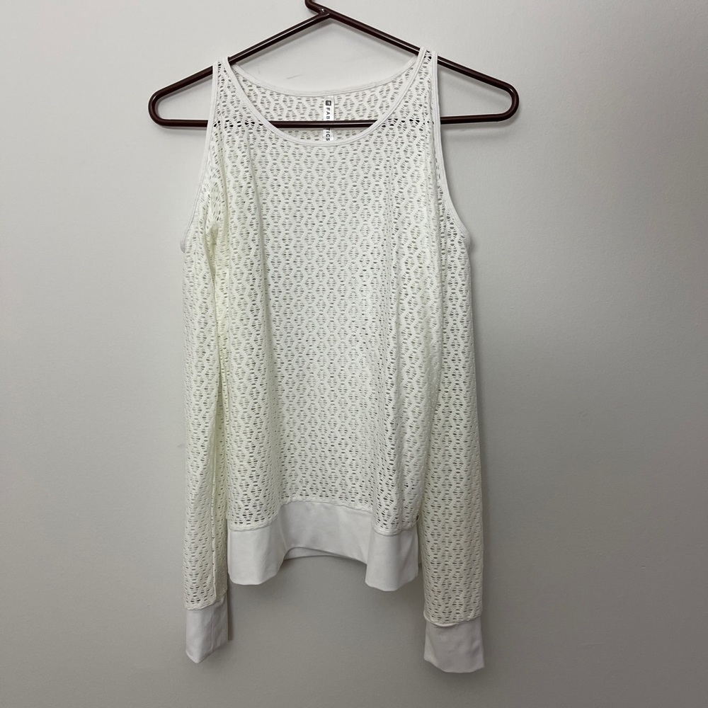 Fabletics Cindy L/S White Mesh‎ Cold Shoulder Top - Picture 3 of 5
